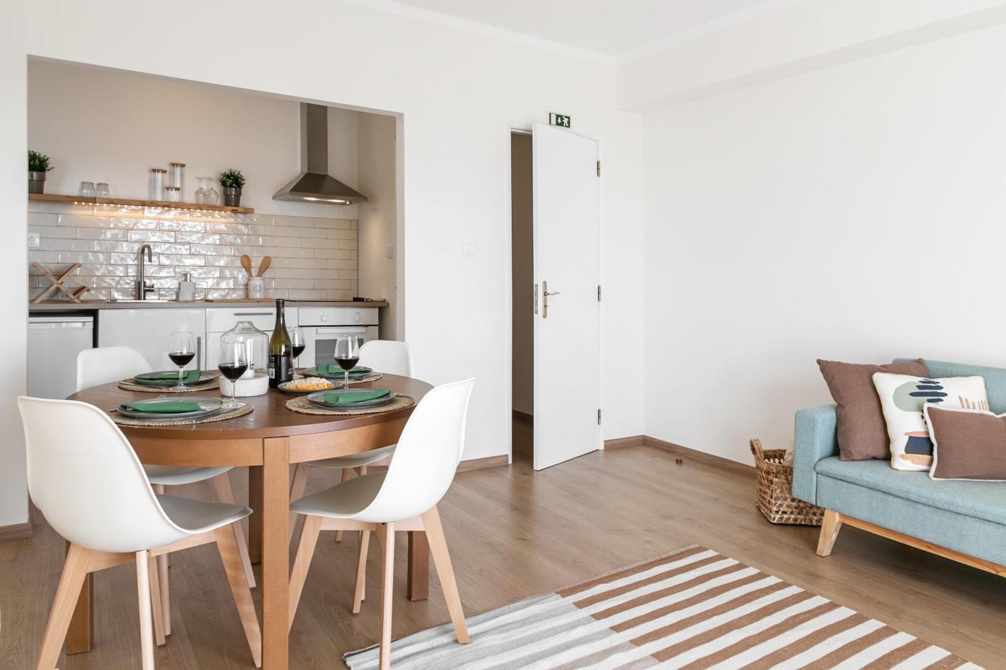 Baleal Beachfront Apartment *